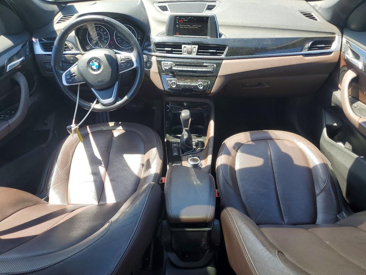 2016 BMW X1 xDrive28I - zdjęcie 8