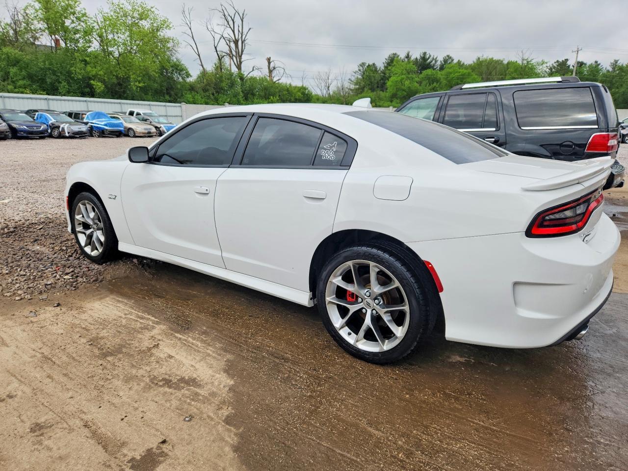 2021 Dodge Charger Gt - zdjęcie 2