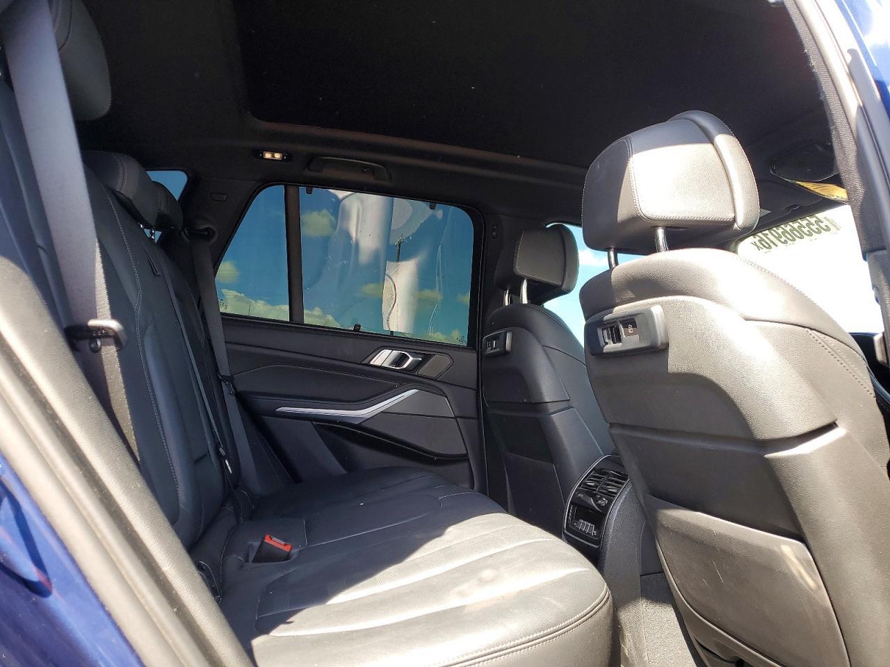 2021 BMW X5 Sdrive 40I - zdjęcie 11