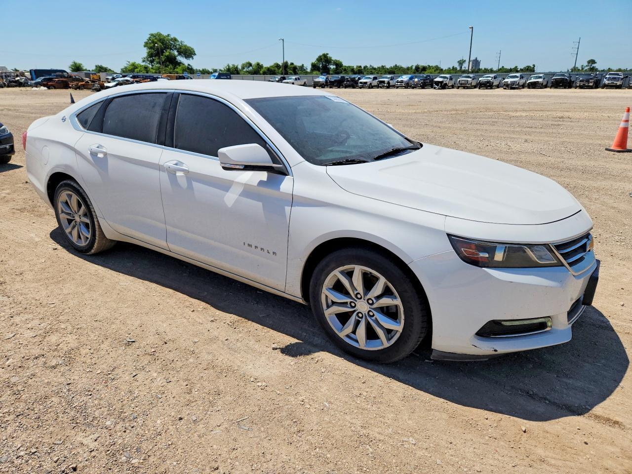 2018 Chevrolet Impala Lt - zdjęcie 4