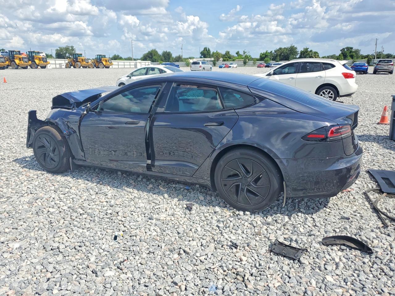 2026 Tesla Model S - zdjęcie 2