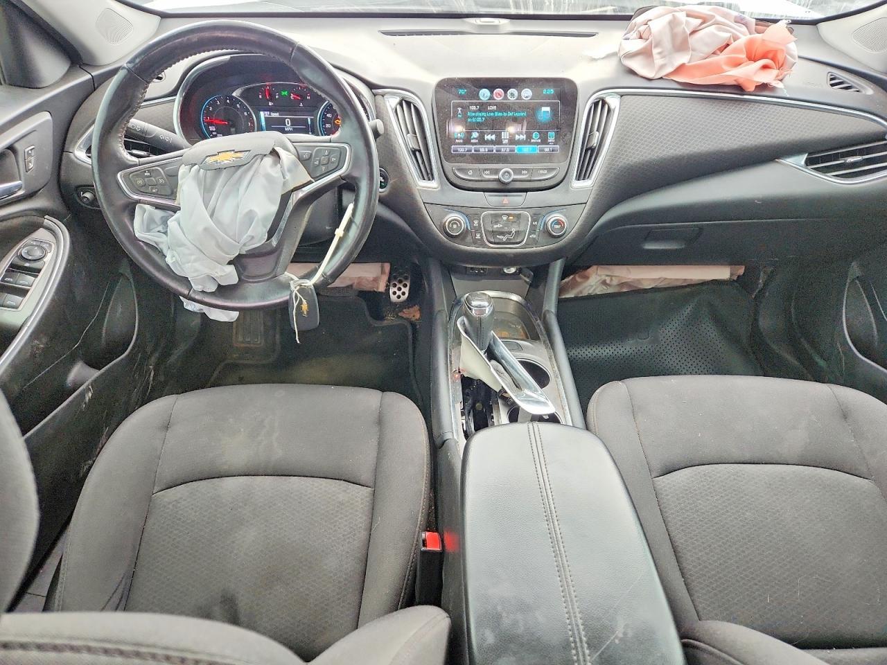 2017 Chevrolet Malibu Lt - zdjęcie 8