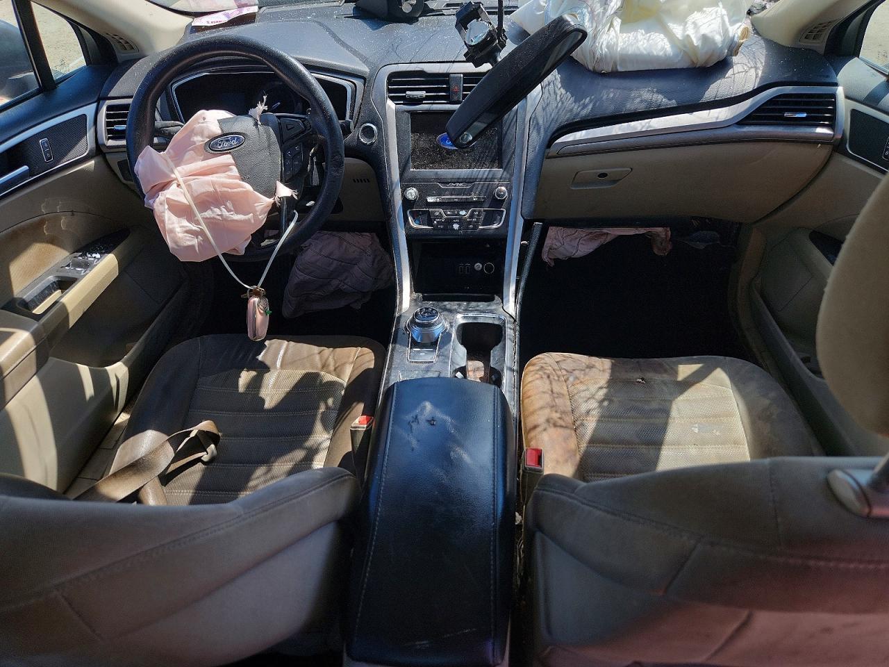 2019 Ford Fusion Se - zdjęcie 8