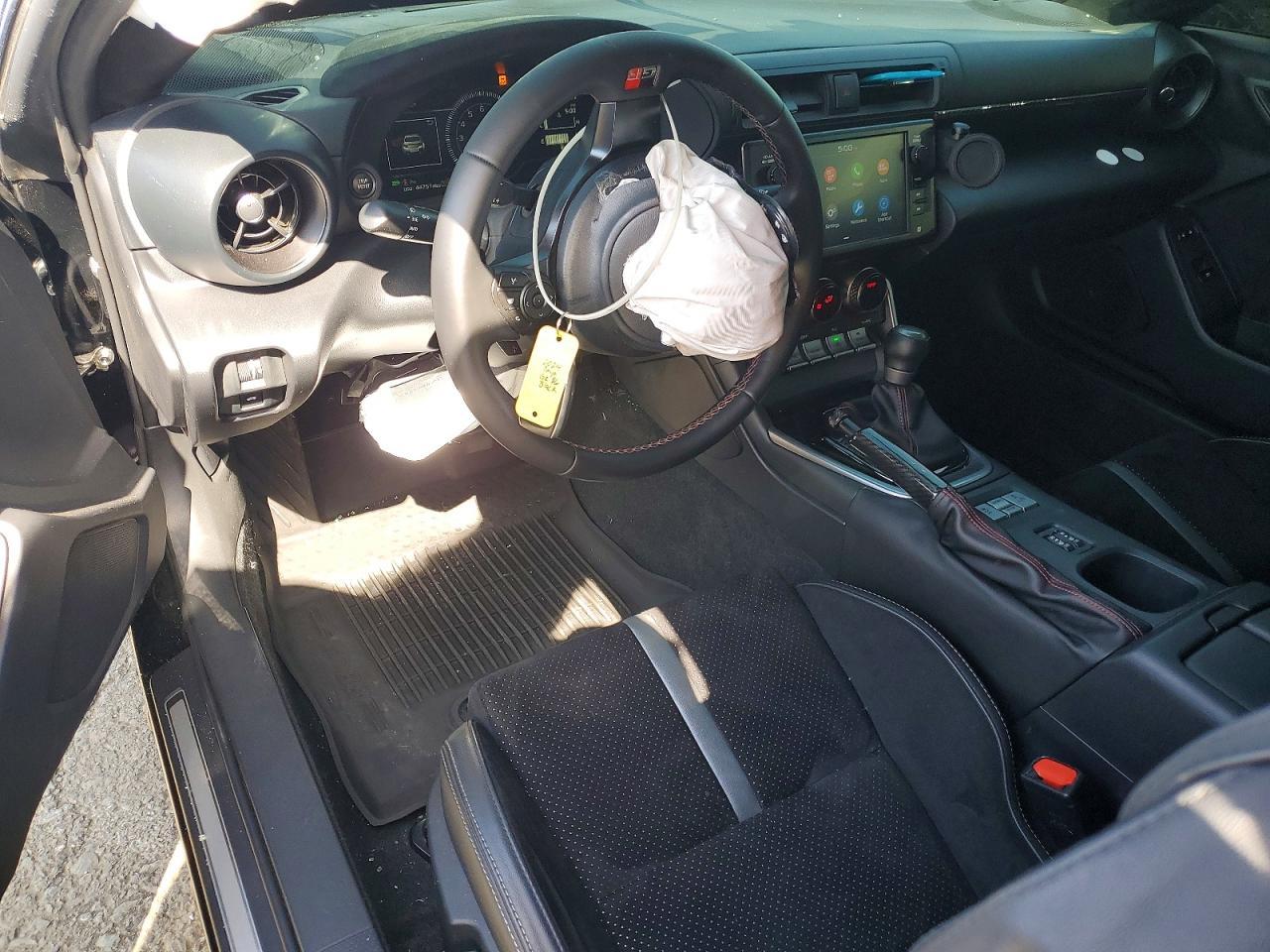 2024 Toyota Gr 86 Premium - zdjęcie 8