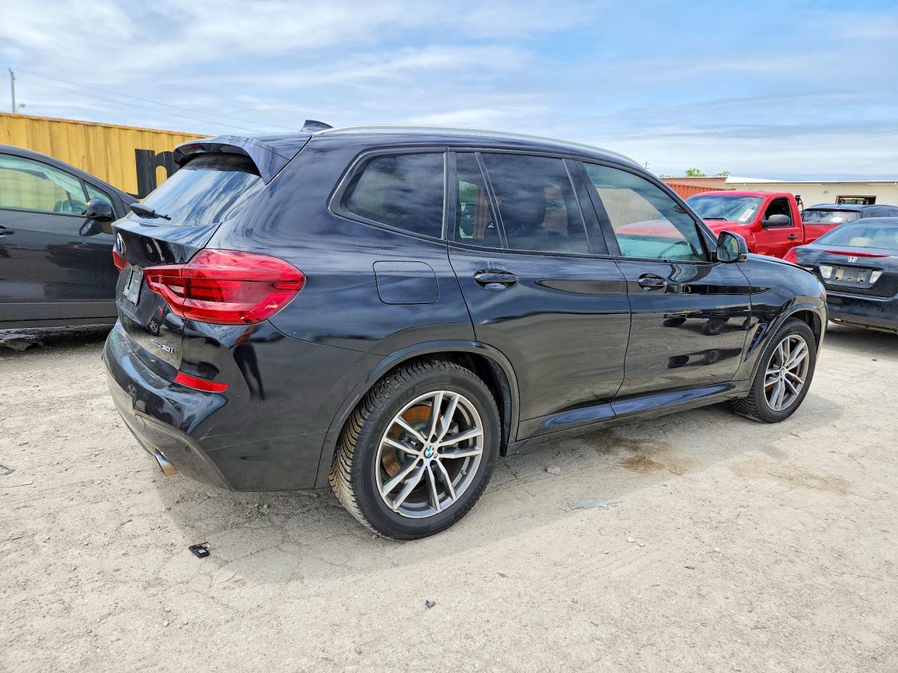 2018 BMW X3 xDrive30I - zdjęcie 3