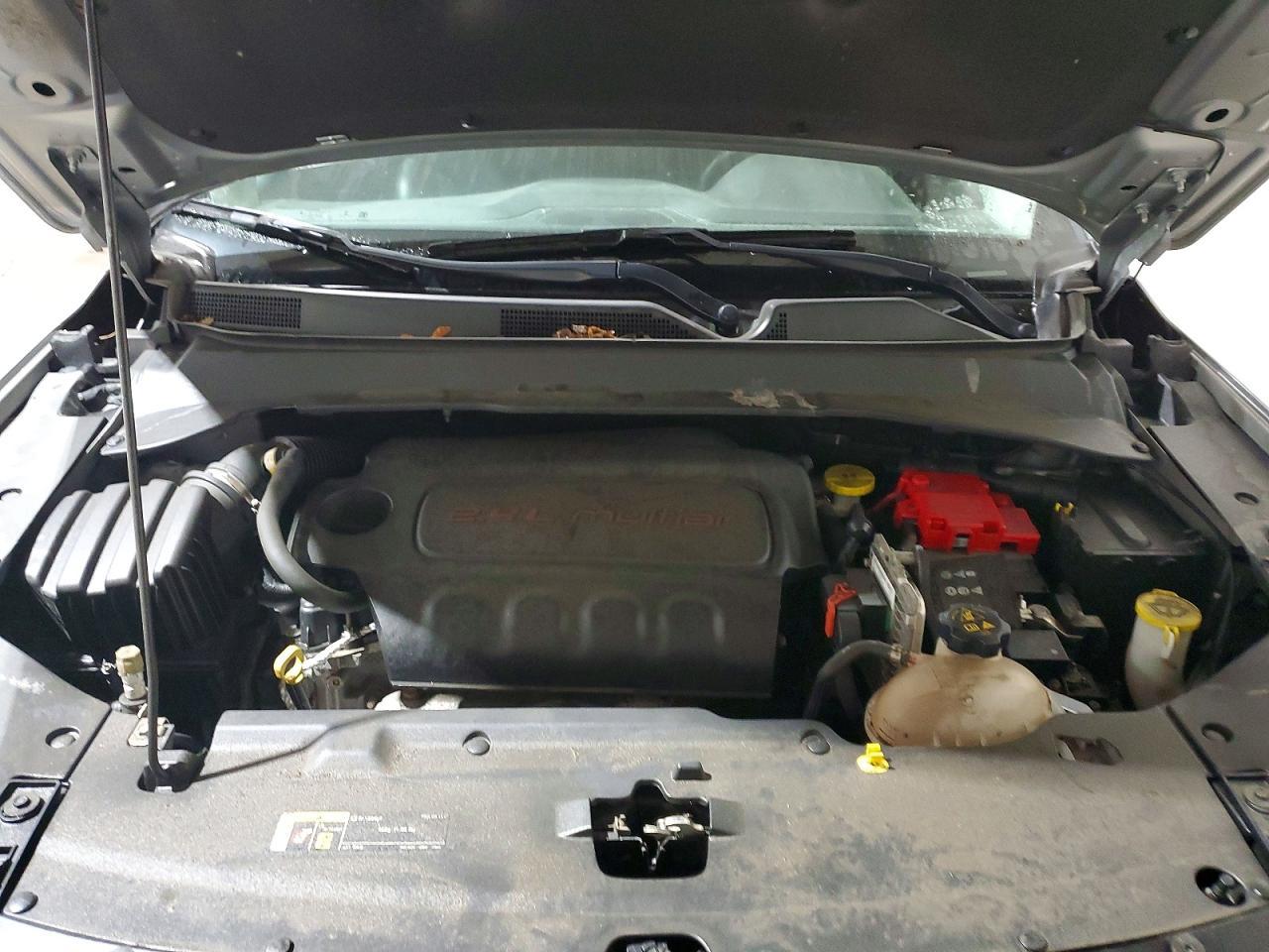 2019 Jeep Compass Latitude - zdjęcie 12