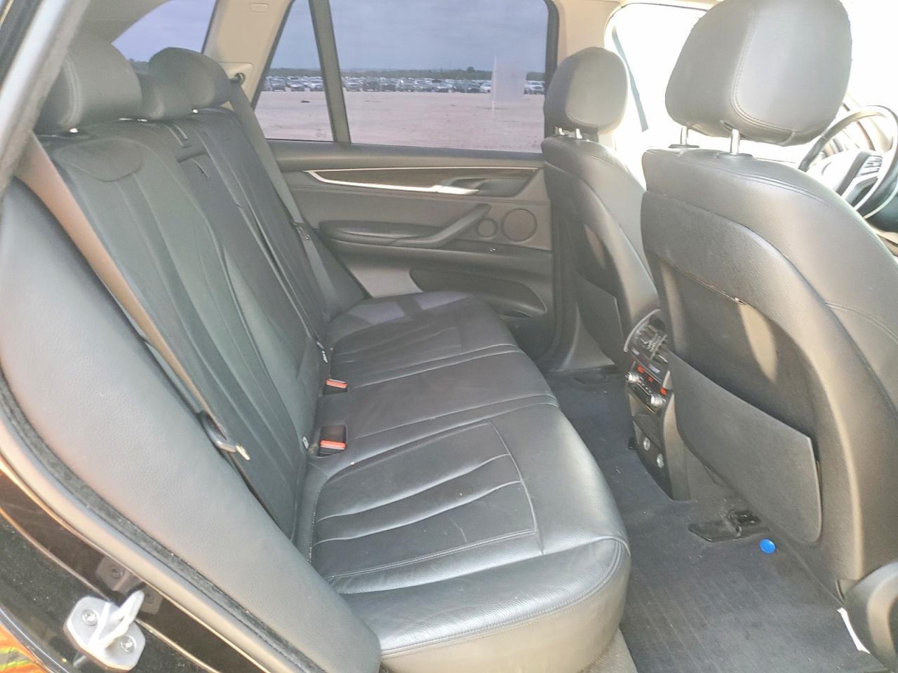 2015 BMW X5 xDrive35I - zdjęcie 10
