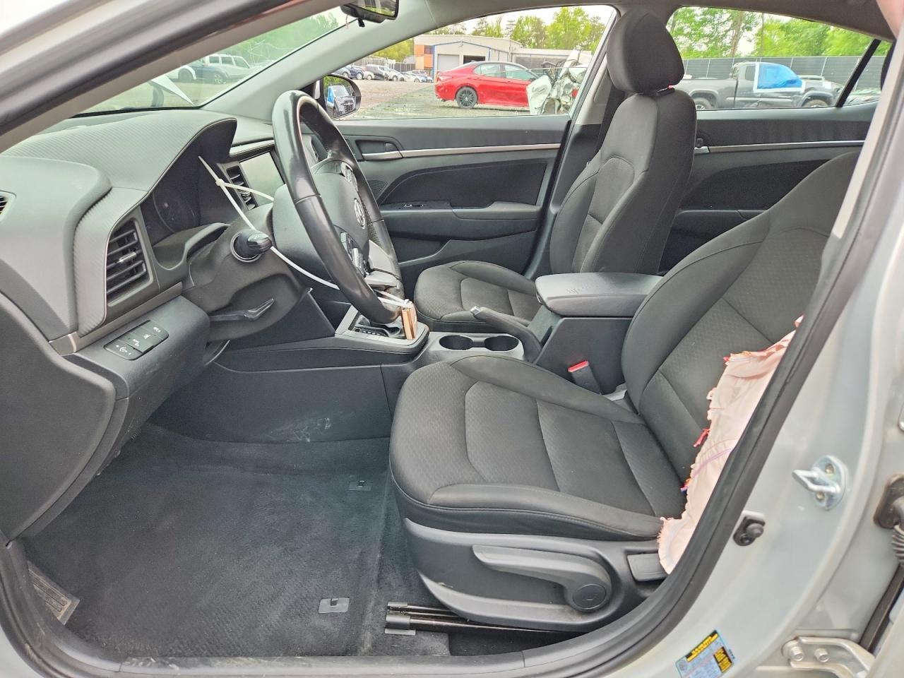 2019 Hyundai Elantra Value Edition - zdjęcie 7