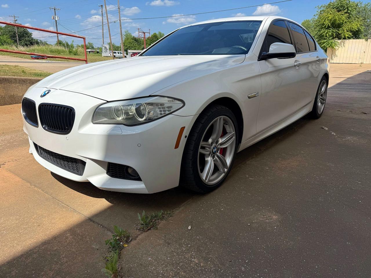 2013 BMW 550 Xi - zdjęcie 2