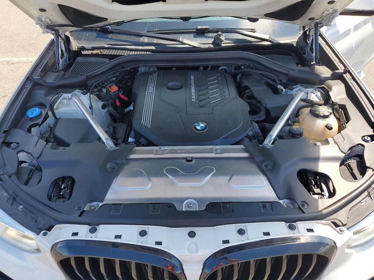 2021 BMW X4 xDrivem40I - zdjęcie 12