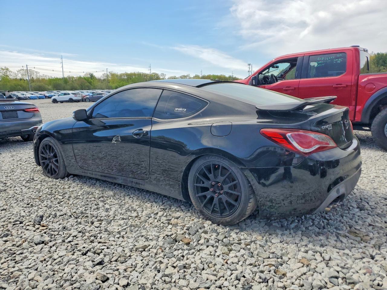 2016 Hyundai Genesis Coupe 3.8L - zdjęcie 2