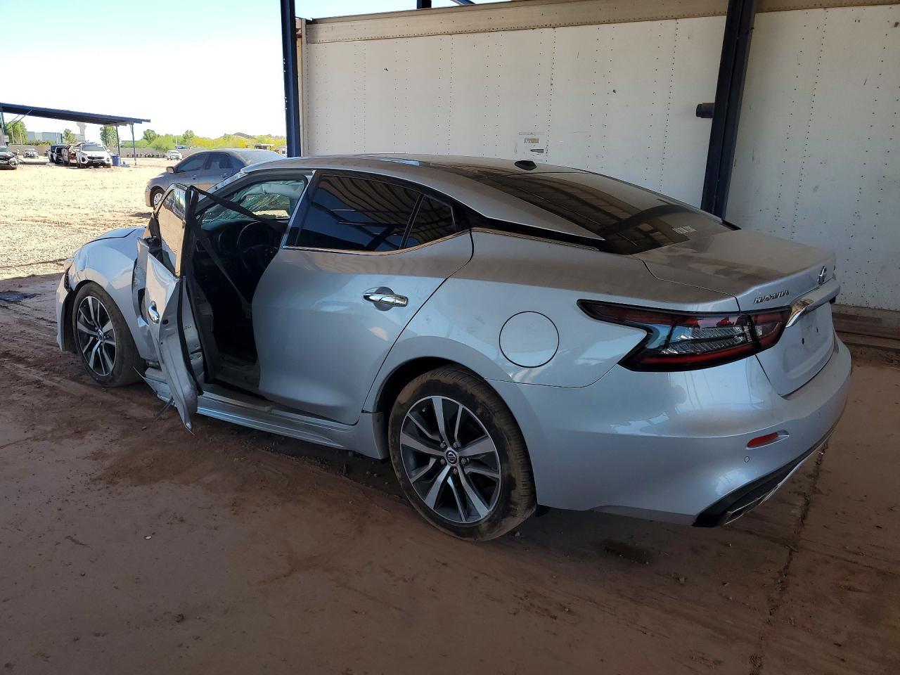 2020 Nissan Maxima - zdjęcie 2