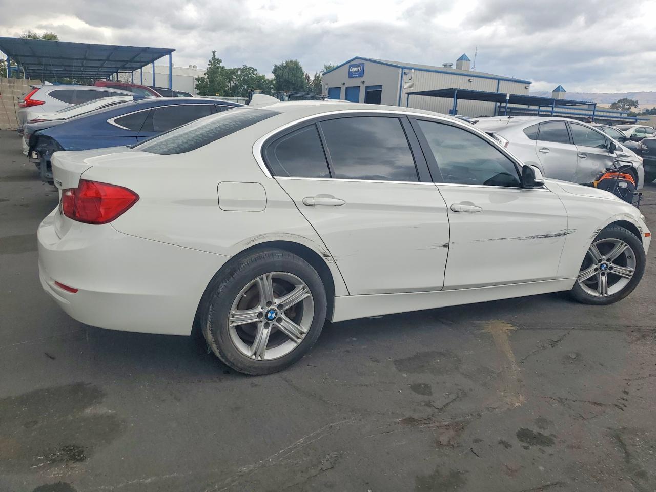 2015 BMW 328 I - zdjęcie 3