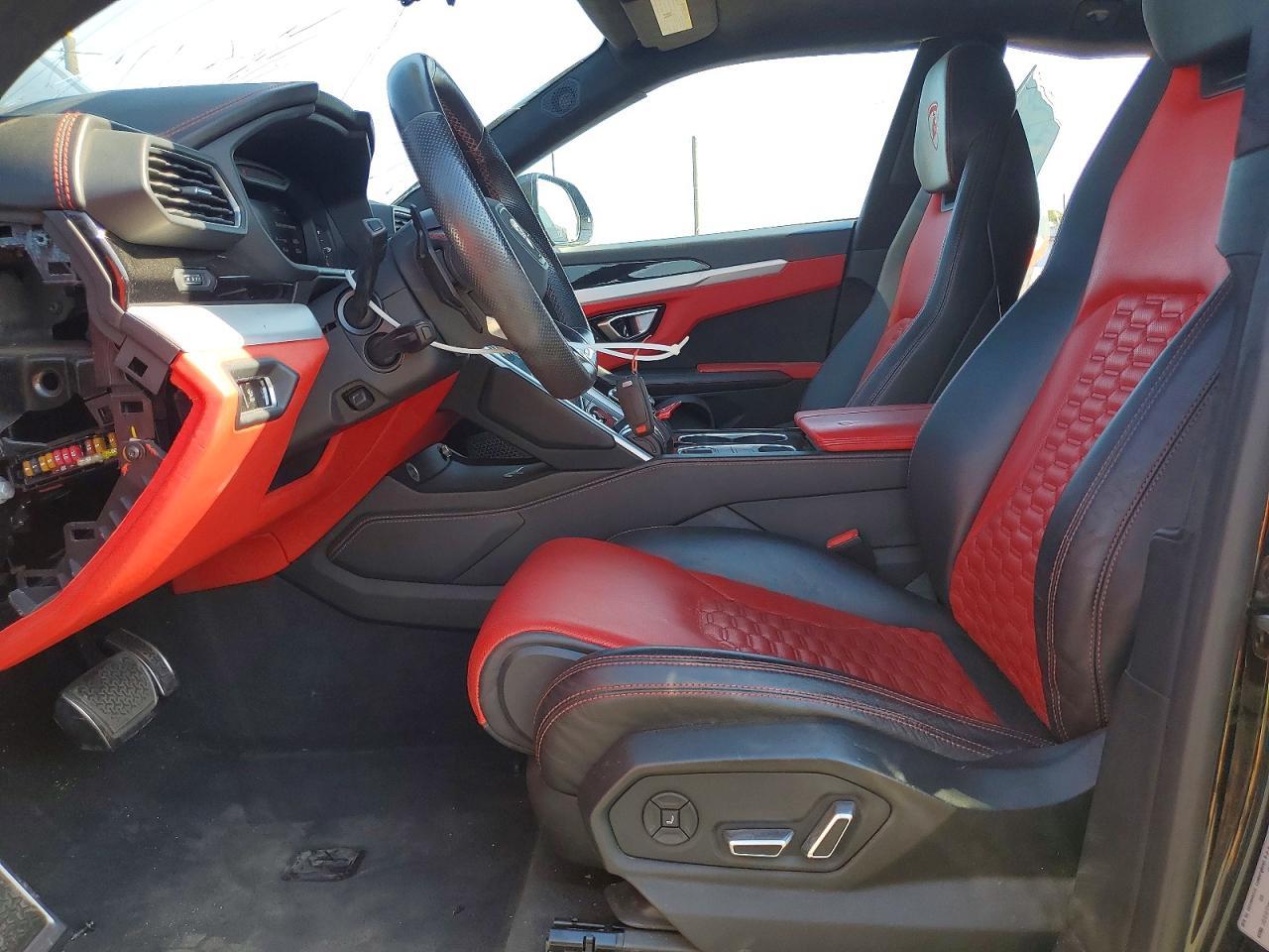 2019 Lamborghini Urus - zdjęcie 7