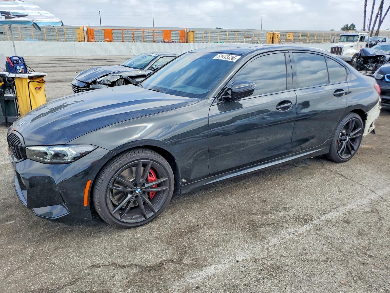 2024 BMW 330I - zdjęcie główne