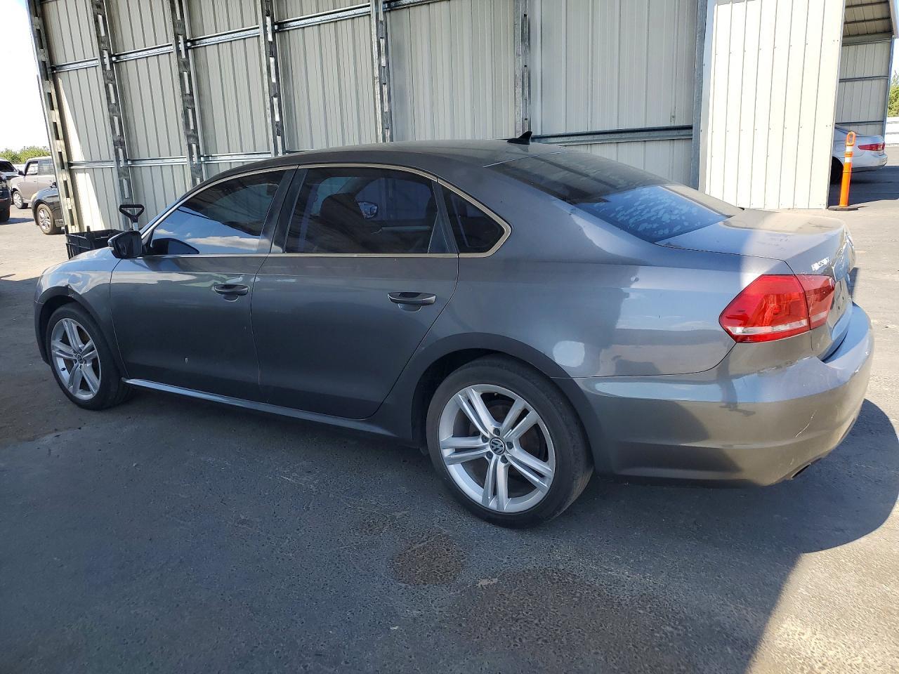 2015 Volkswagen Passat Se - zdjęcie 2