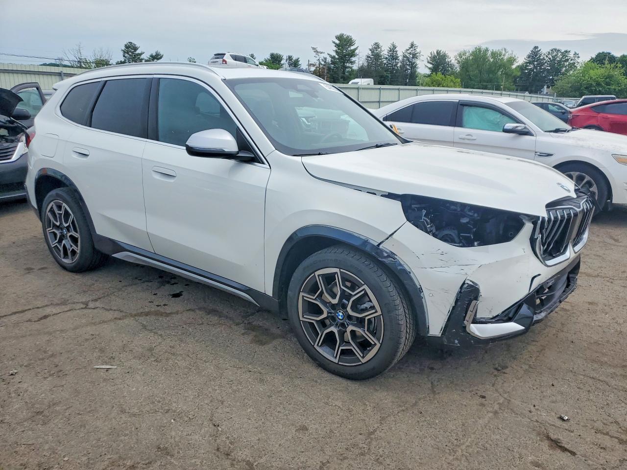 BMW X1 - zdjęcie 4
