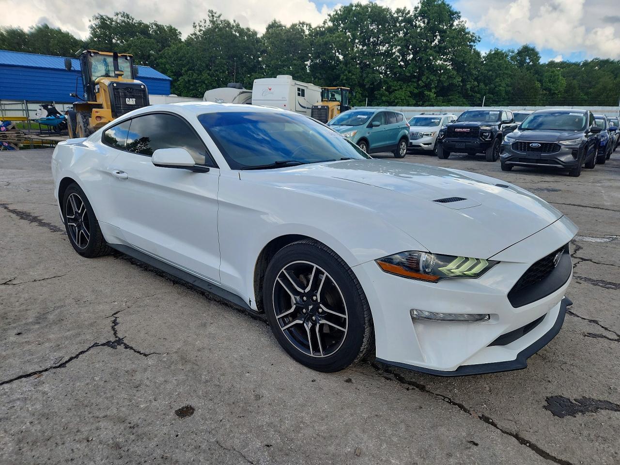 2019 Ford Mustang - zdjęcie 4