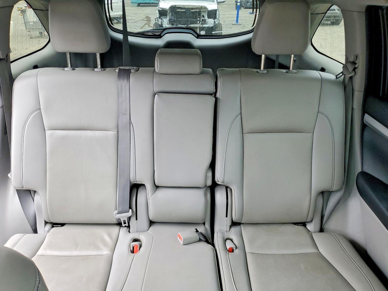 2019 Toyota Highlander Hybrid Xle - zdjęcie 10
