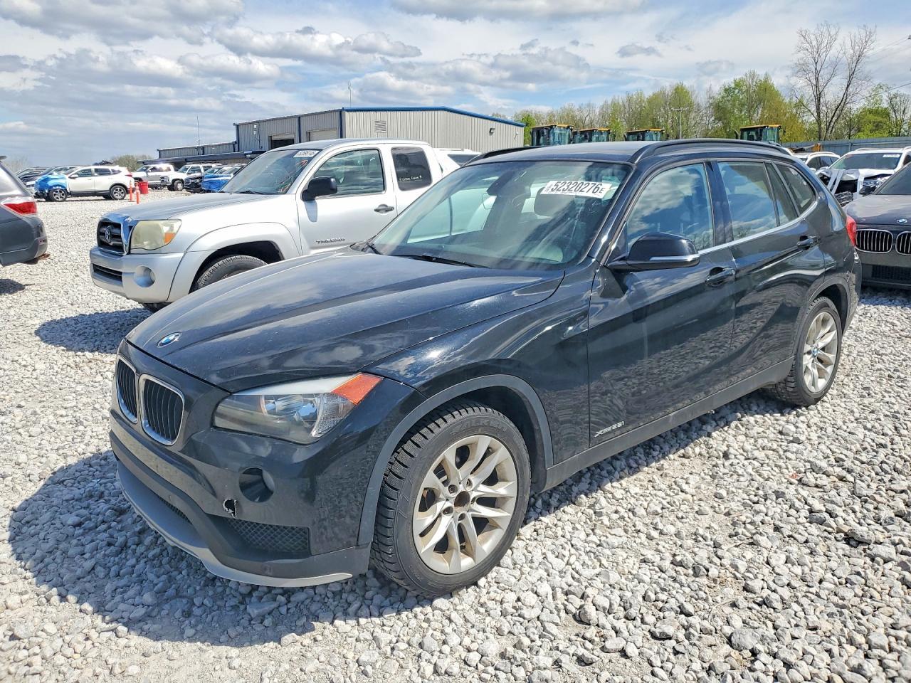 2015 BMW X1 xDrive28I - zdjęcie główne