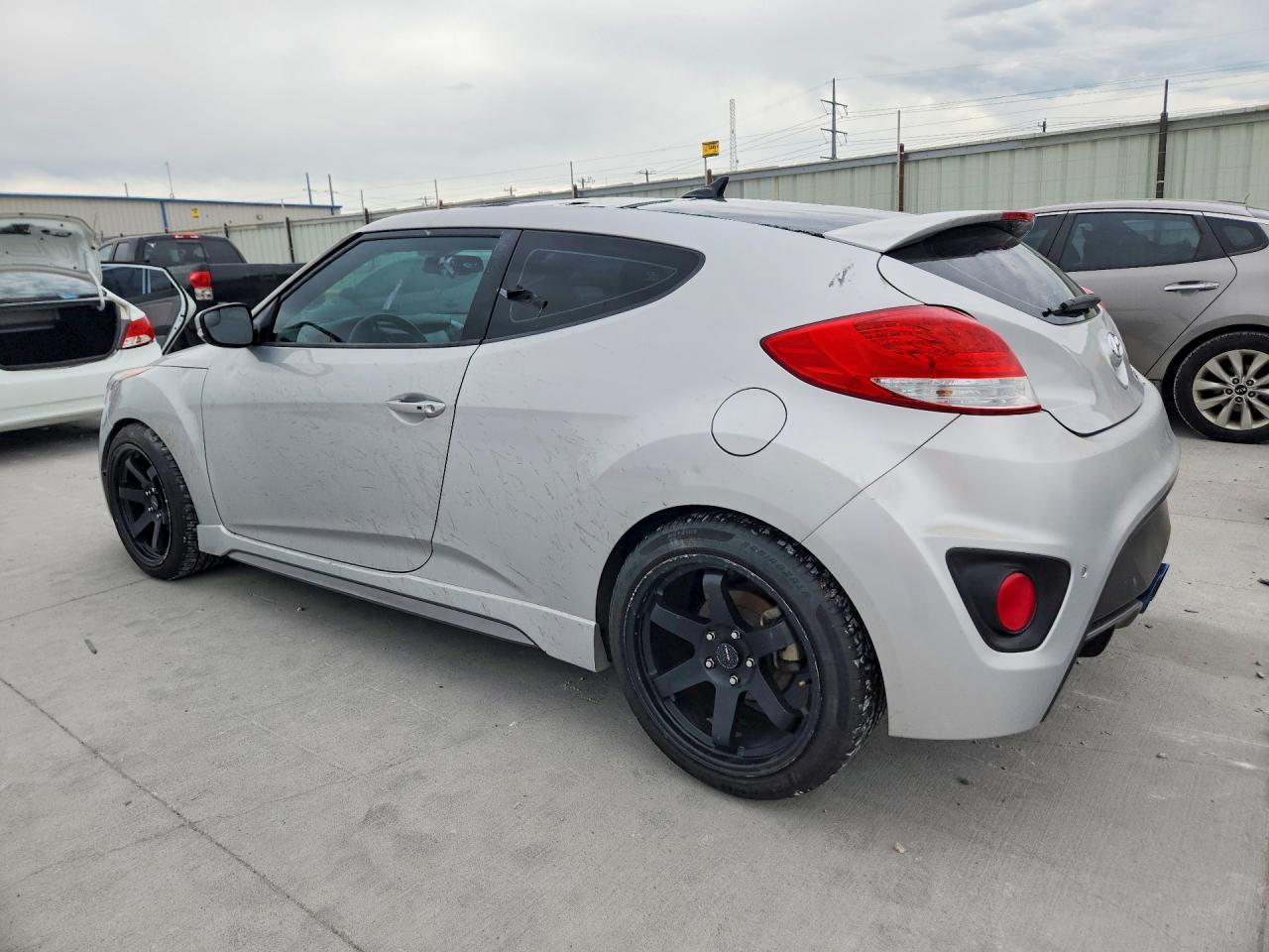 2017 Hyundai Veloster Turbo - zdjęcie 2