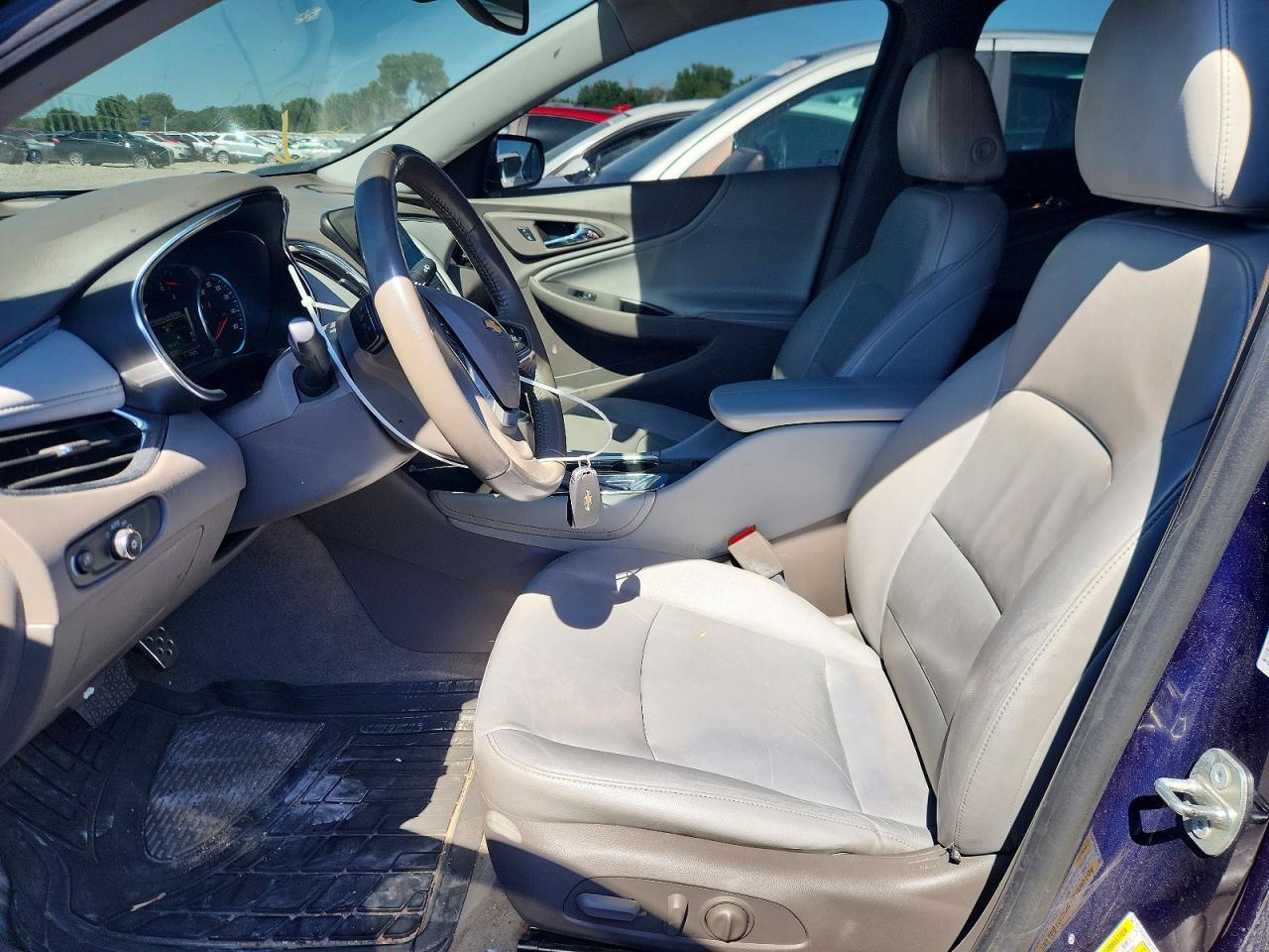 2016 Chevrolet Malibu Lt - zdjęcie 7