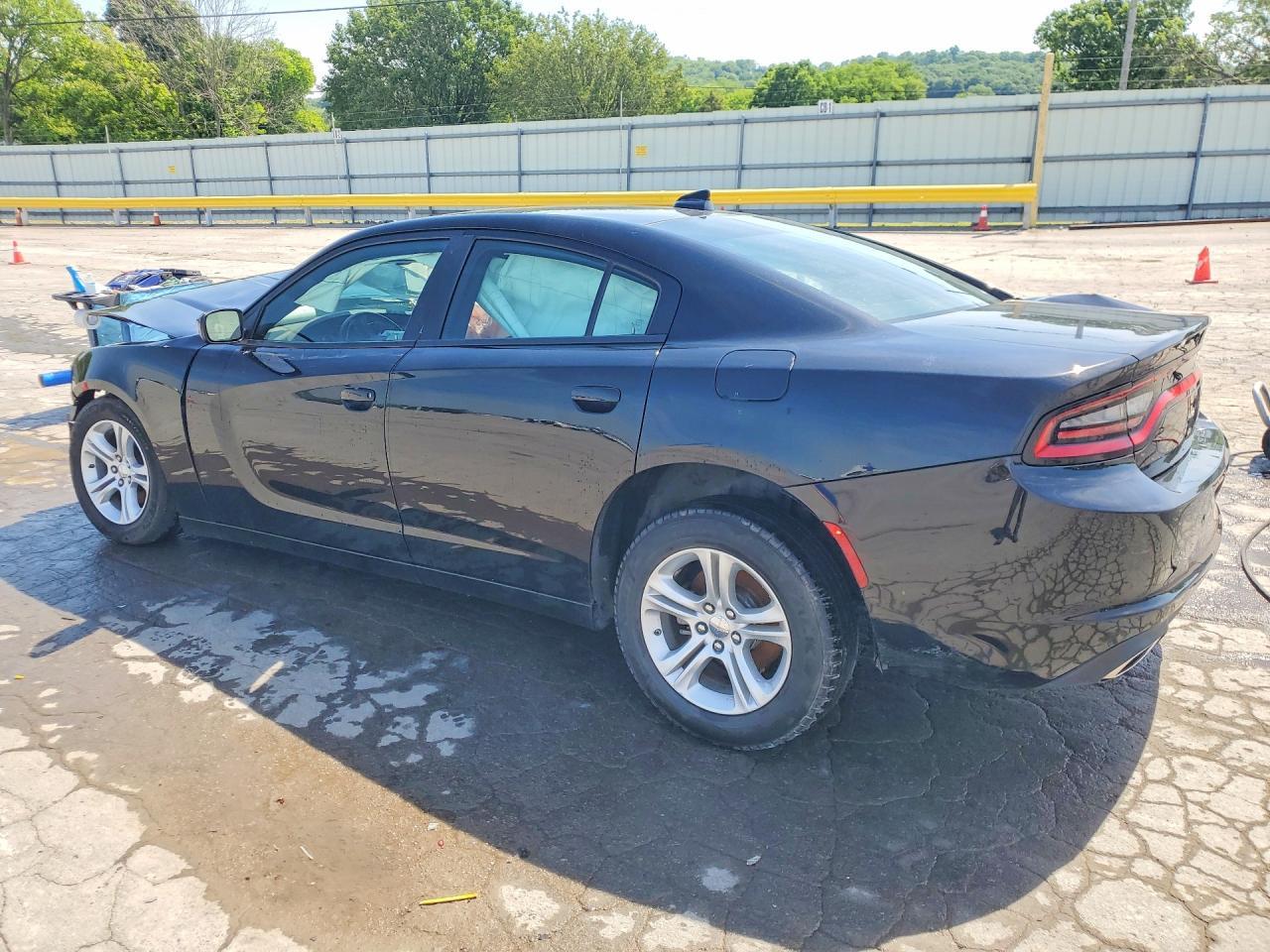 2023 Dodge Charger Sxt - zdjęcie 2