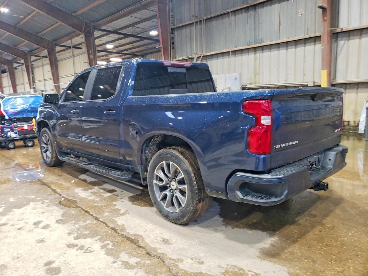 2020 Chevrolet Silverado C1500 Rst - zdjęcie 2