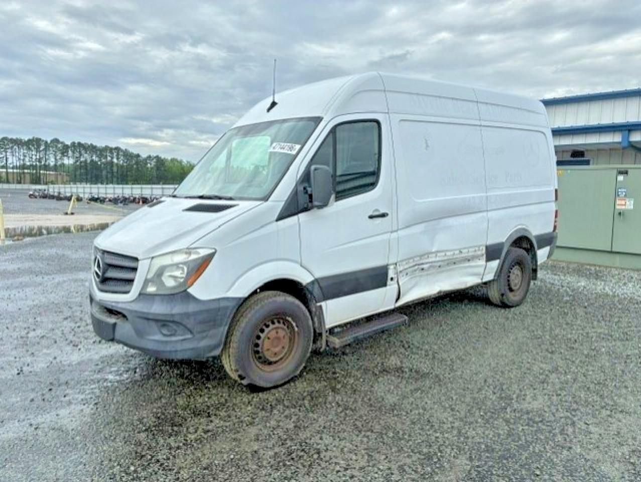 2018 Mercedes Benz Sprinter 2500 - zdjęcie główne