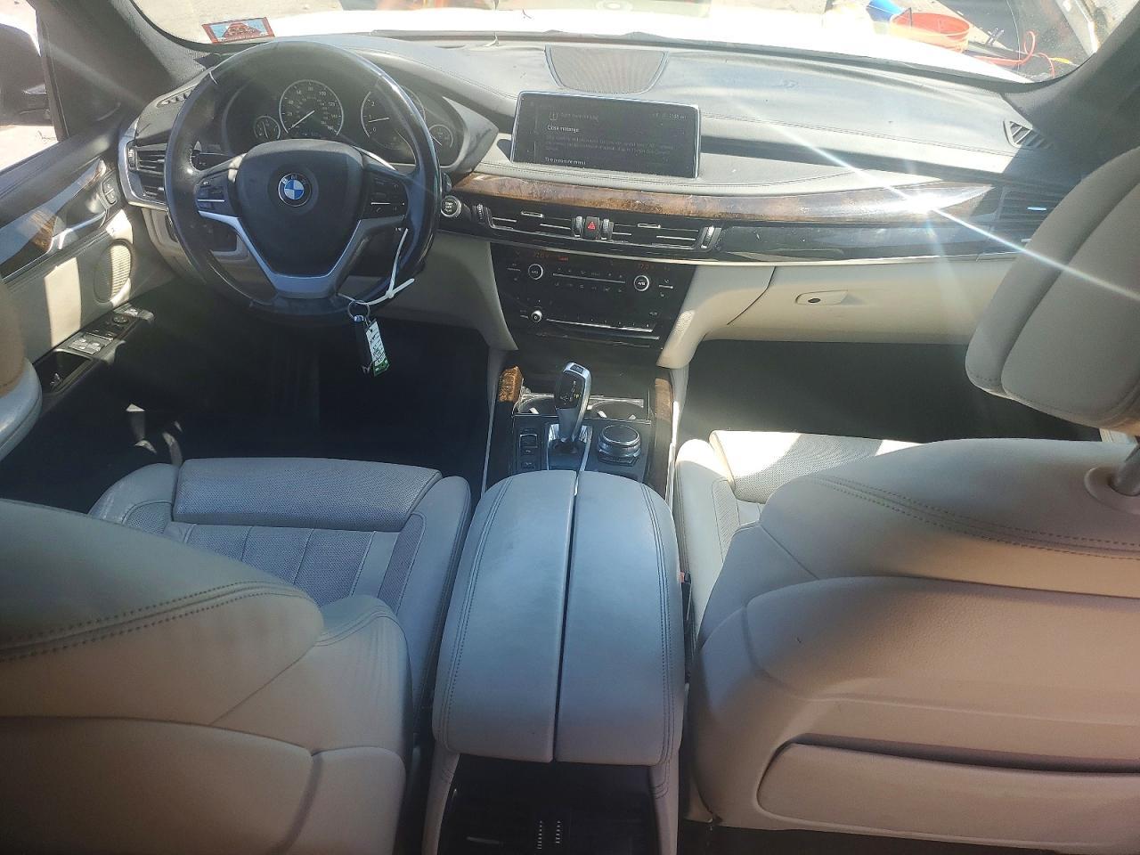 2017 BMW X5 xDrive35I - zdjęcie 8
