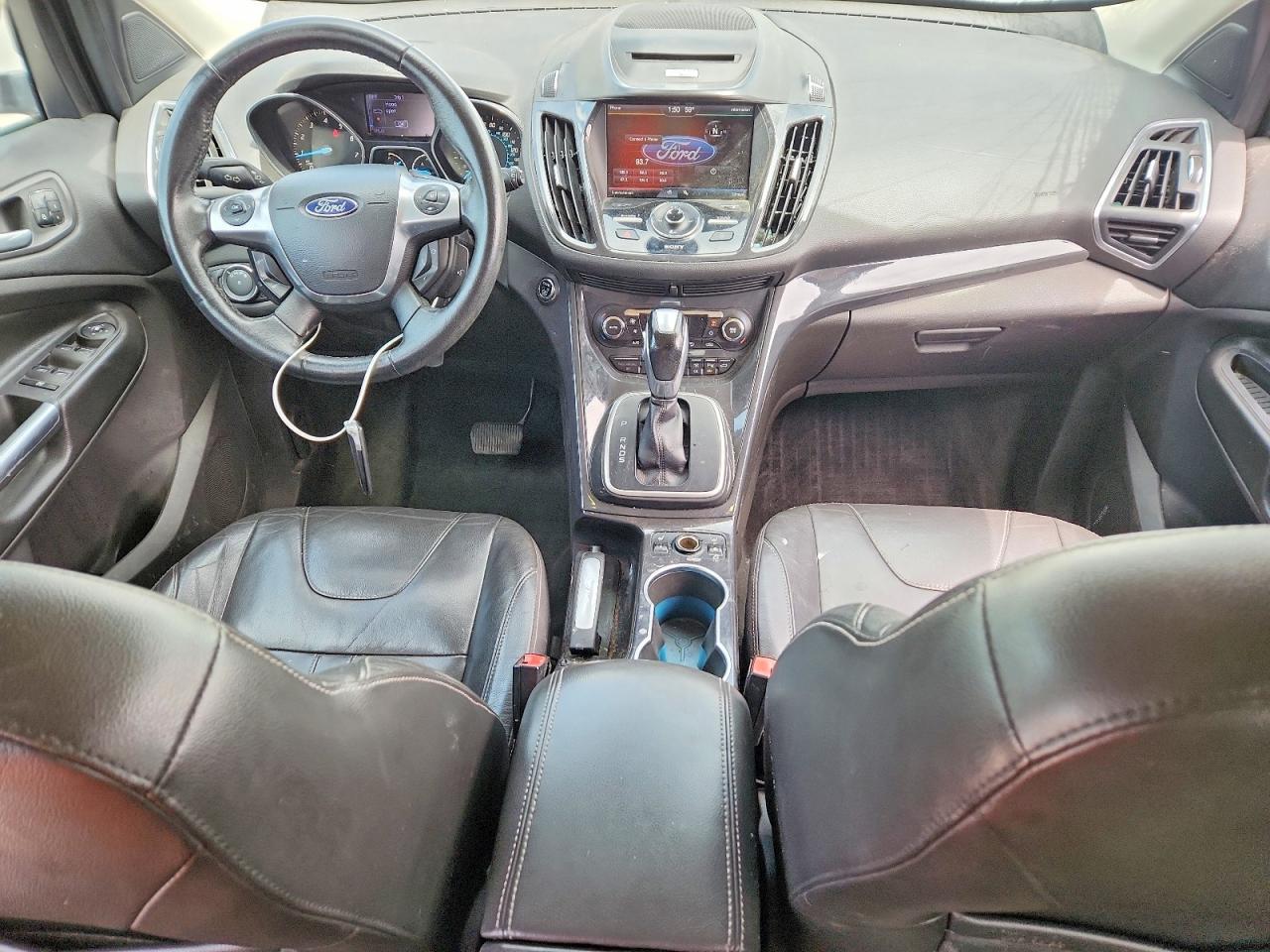 2013 Ford Escape Titanium - zdjęcie 8