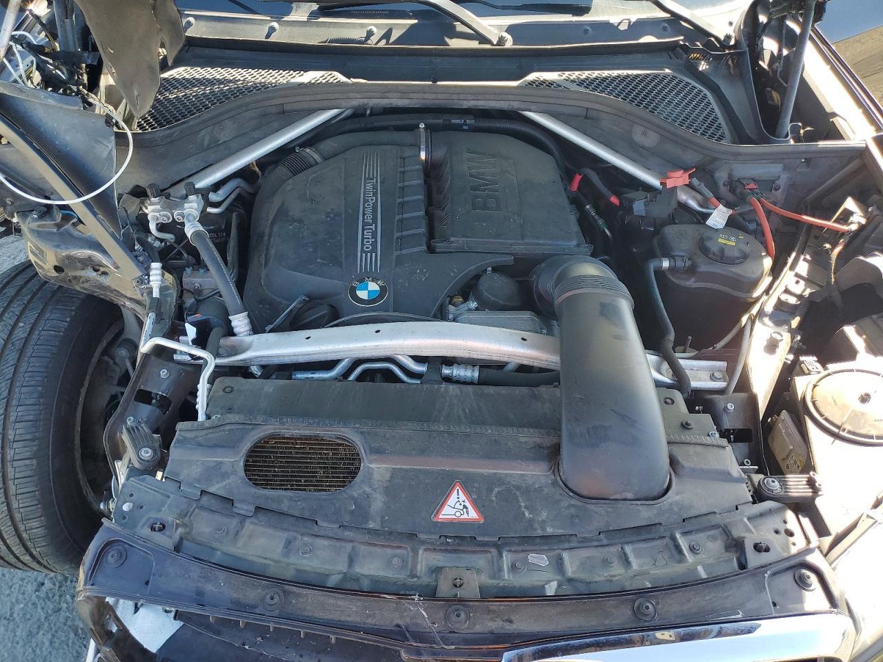 2015 BMW X5 xDrive35I - zdjęcie 12