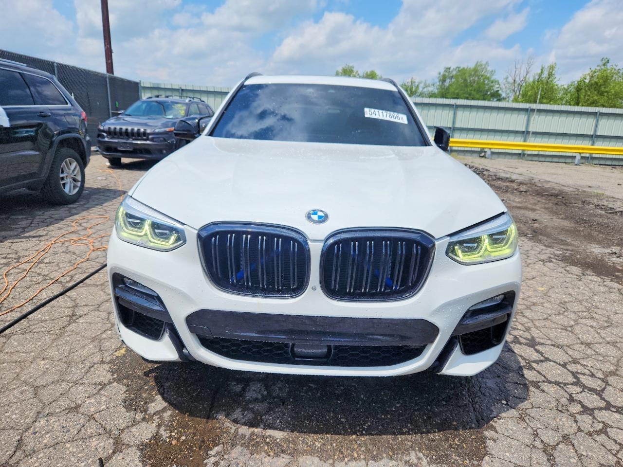 2018 BMW X3 xDrivem40I - zdjęcie 5