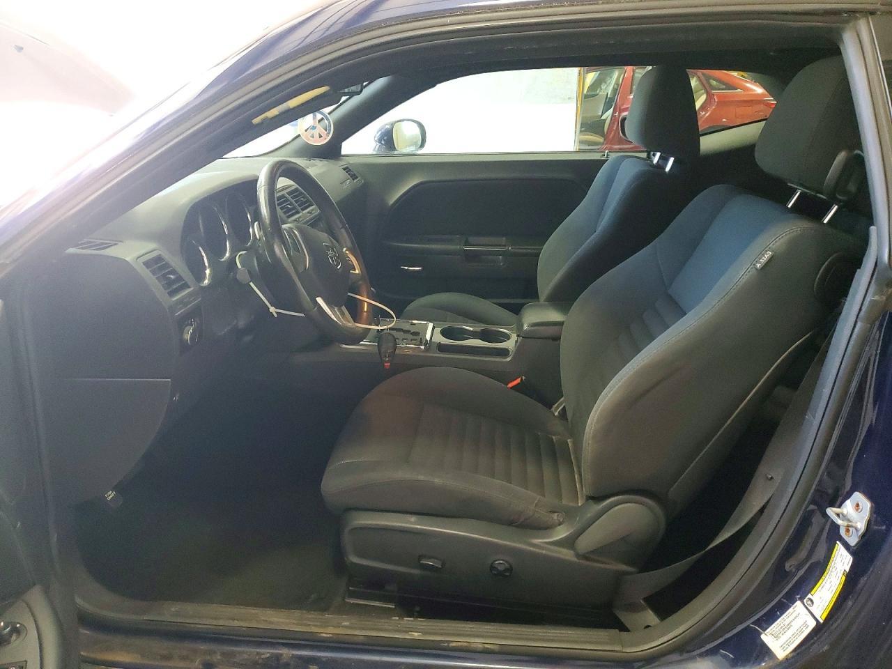 2013 Dodge Challenger Sxt - zdjęcie 7