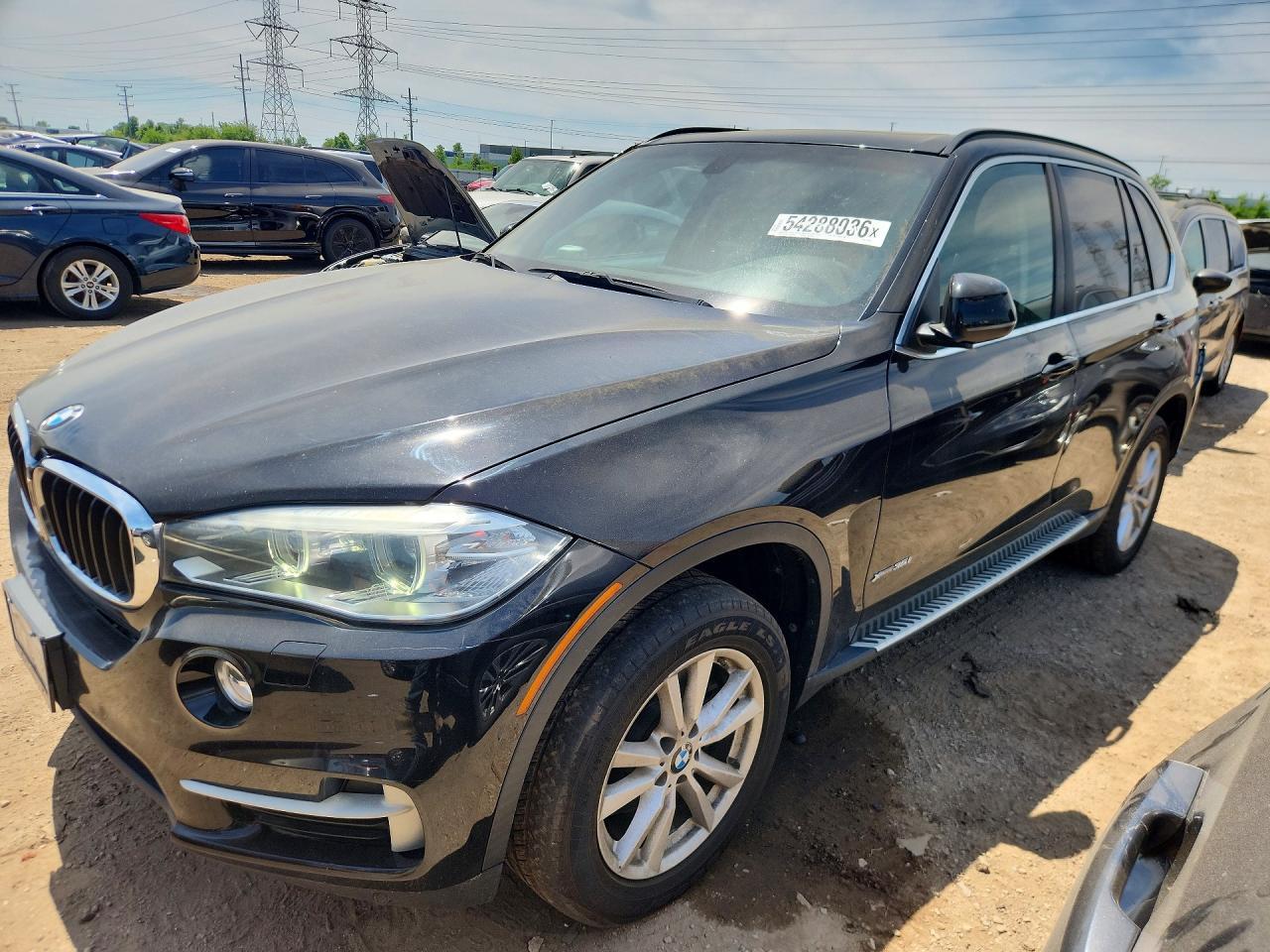 2015 BMW X5 - zdjęcie główne