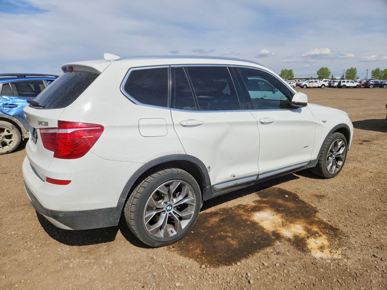 2015 BMW X3 xDrive28I - zdjęcie 3