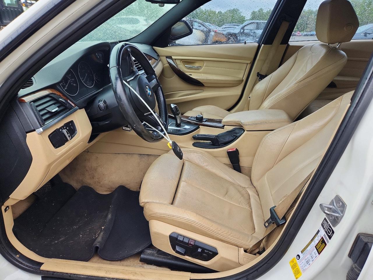 2014 BMW 328 I - zdjęcie 7