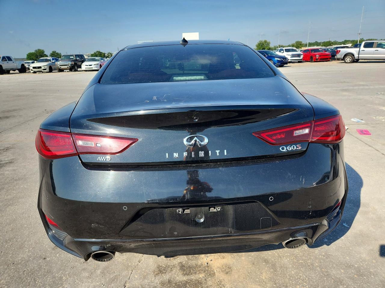 2018 Infiniti Q60 Red Sport 400 - zdjęcie 6