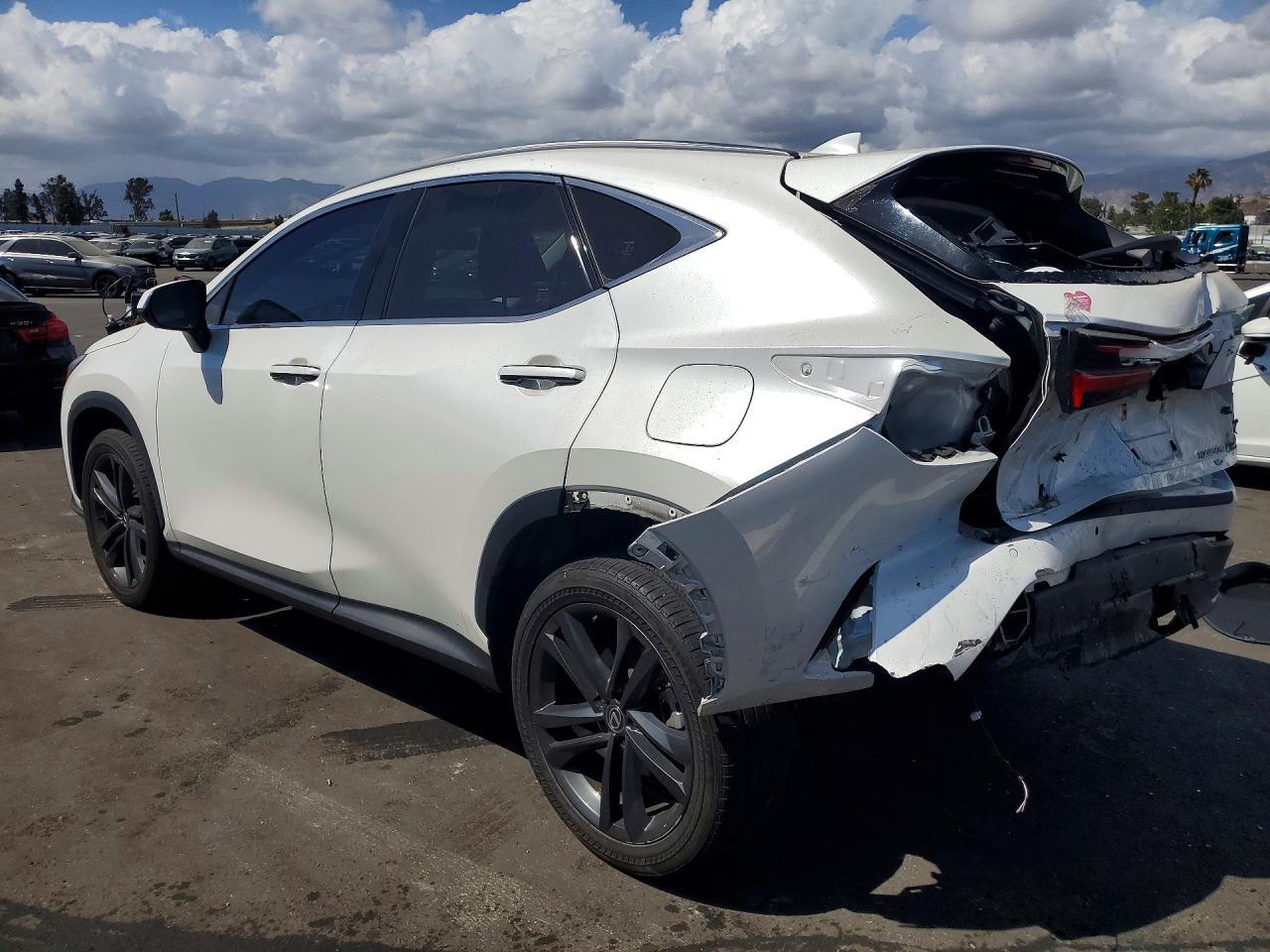 2024 Lexus Nx 450H+ Base - zdjęcie 2