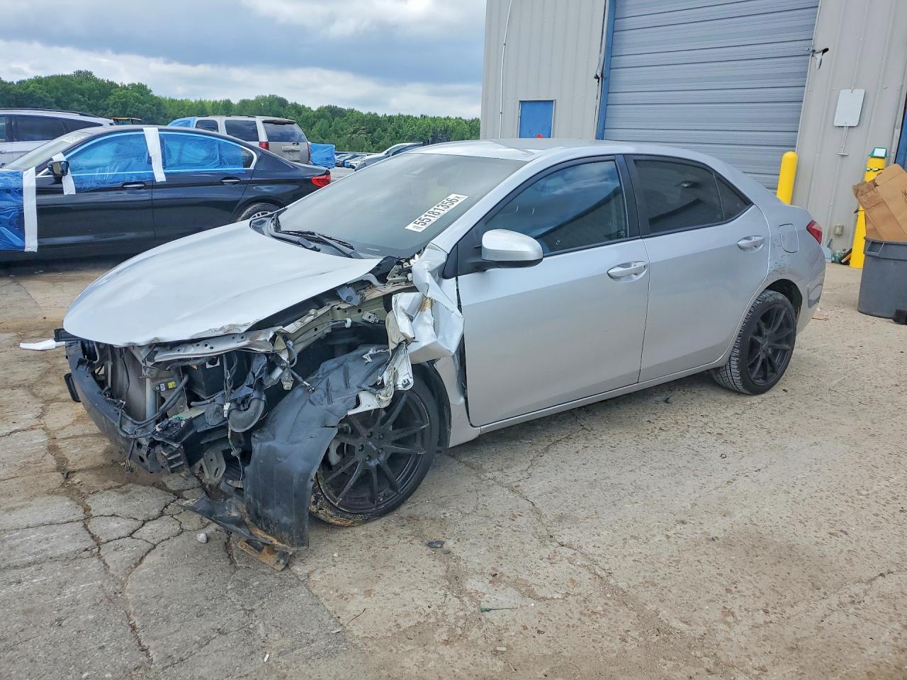 2017 Toyota Corolla Le - zdjęcie główne