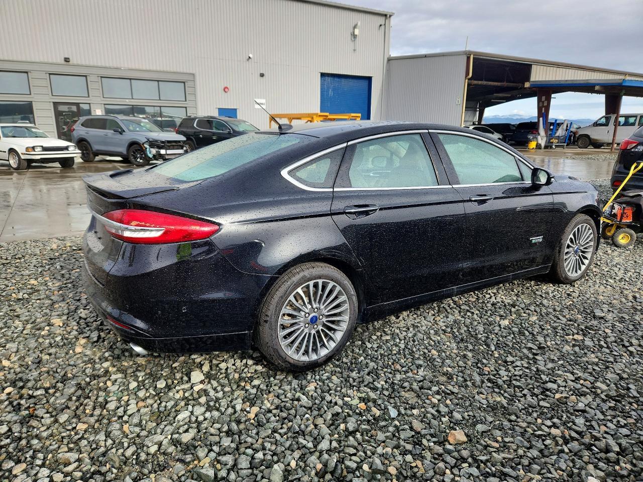 2017 Ford Fusion Titanium Phev - zdjęcie 3