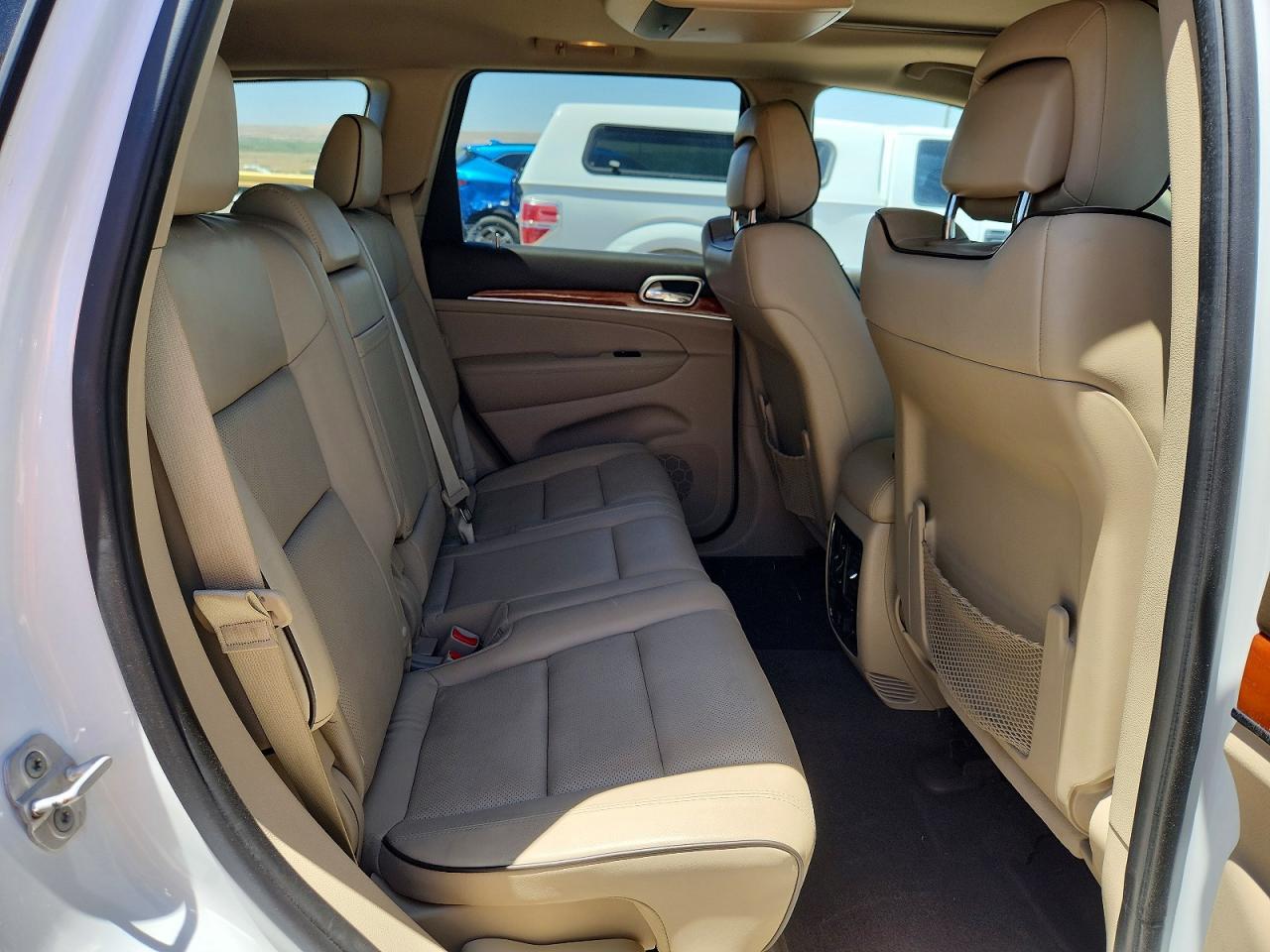 2013 Jeep Grand Cherokee Overland - zdjęcie 10