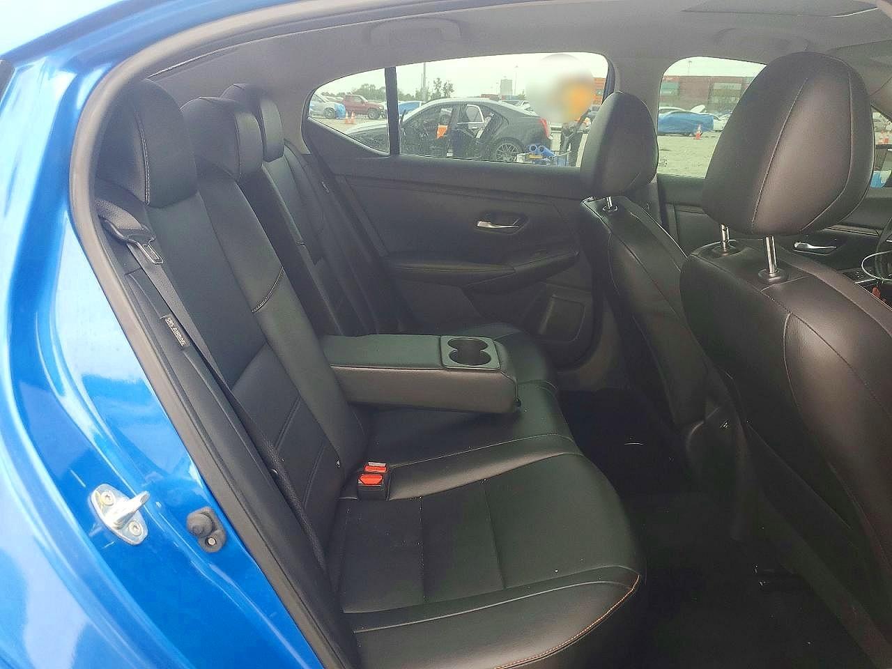 2021 Nissan Sentra Sr - zdjęcie 10