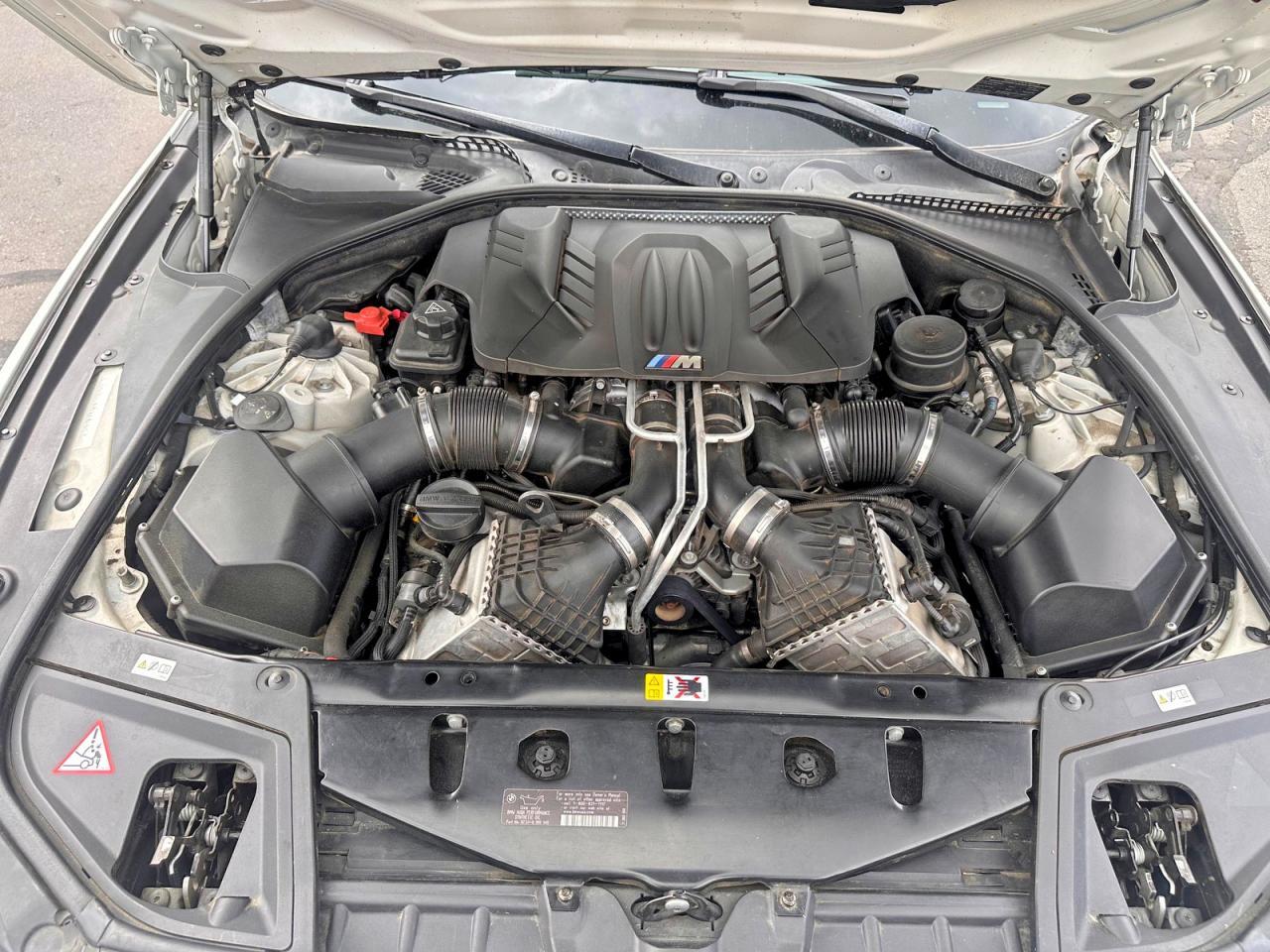 2013 BMW M5 - zdjęcie 7