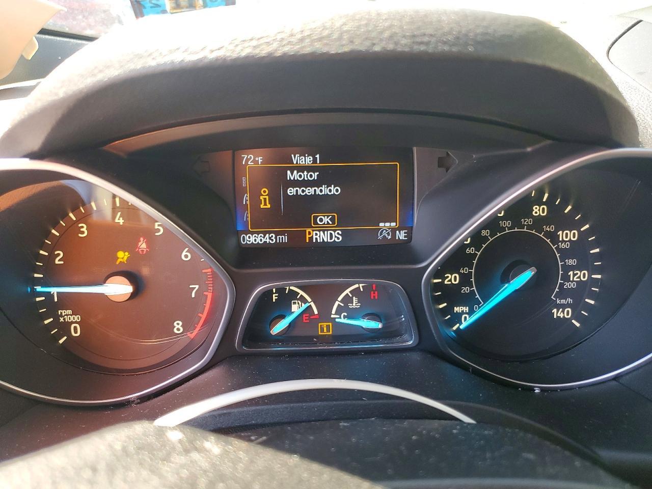 2017 Ford Escape - zdjęcie 9