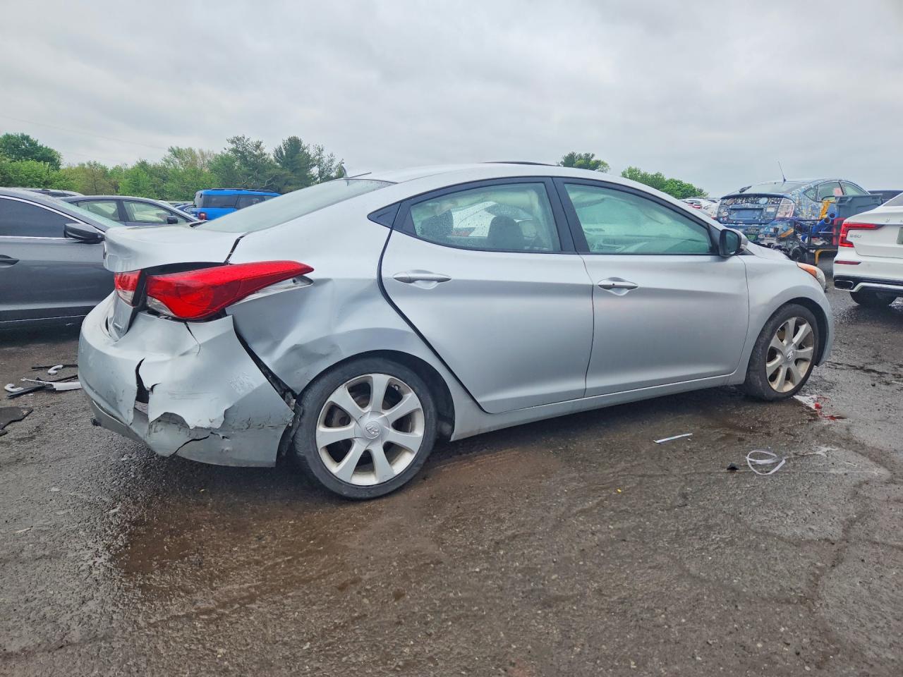 2013 Hyundai Elantra Limited - zdjęcie 3