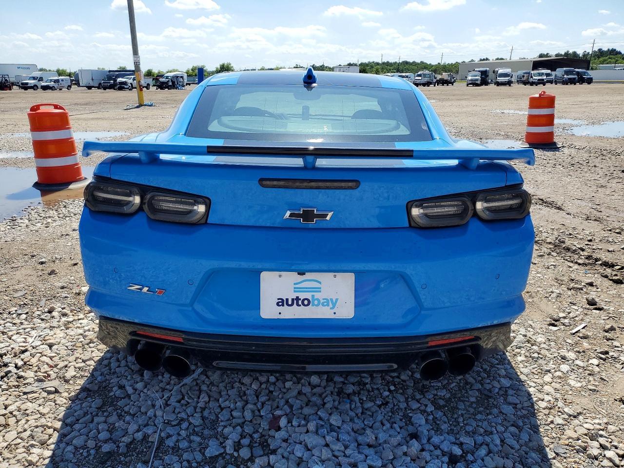 2022 Chevrolet Camaro Zl1 - zdjęcie 6