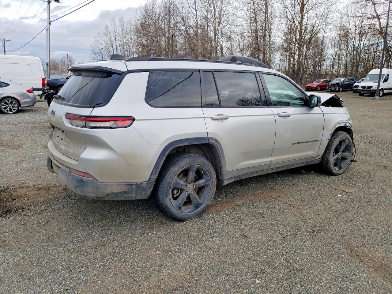 2021 Jeep Grand Cherokee L Laredo - zdjęcie 3