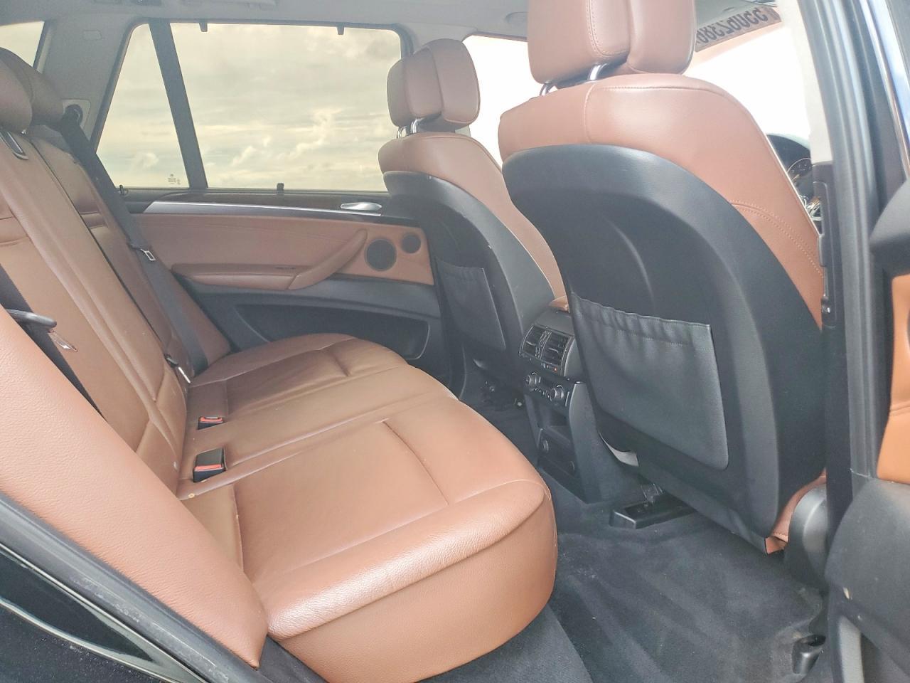 2013 BMW X5 xDrive35I - zdjęcie 11