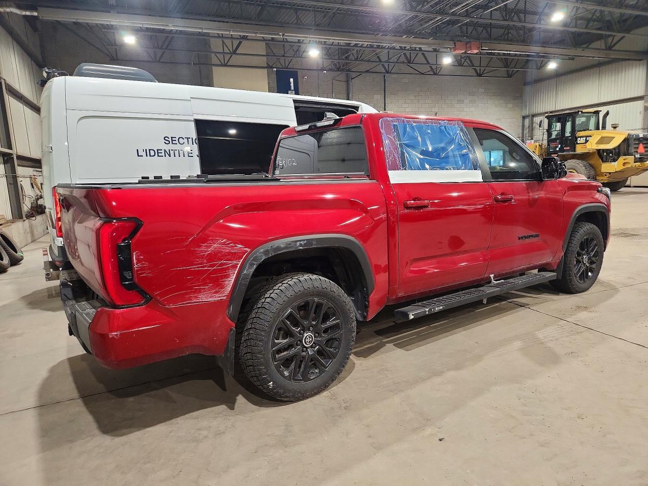 2024 Toyota Tundra Limited - zdjęcie 3